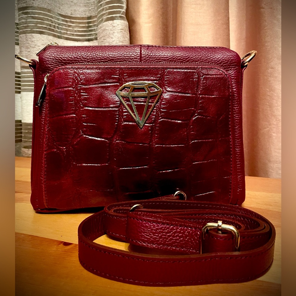 NEW NWT Italian VERA PELLE burgundy genuine leather shoulder crossbody bag